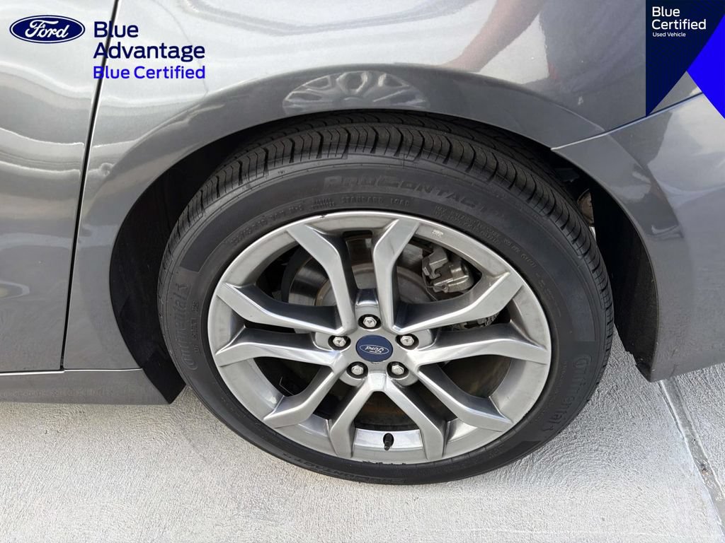 Used 2019 Ford Fusion Titanium FWD image 19