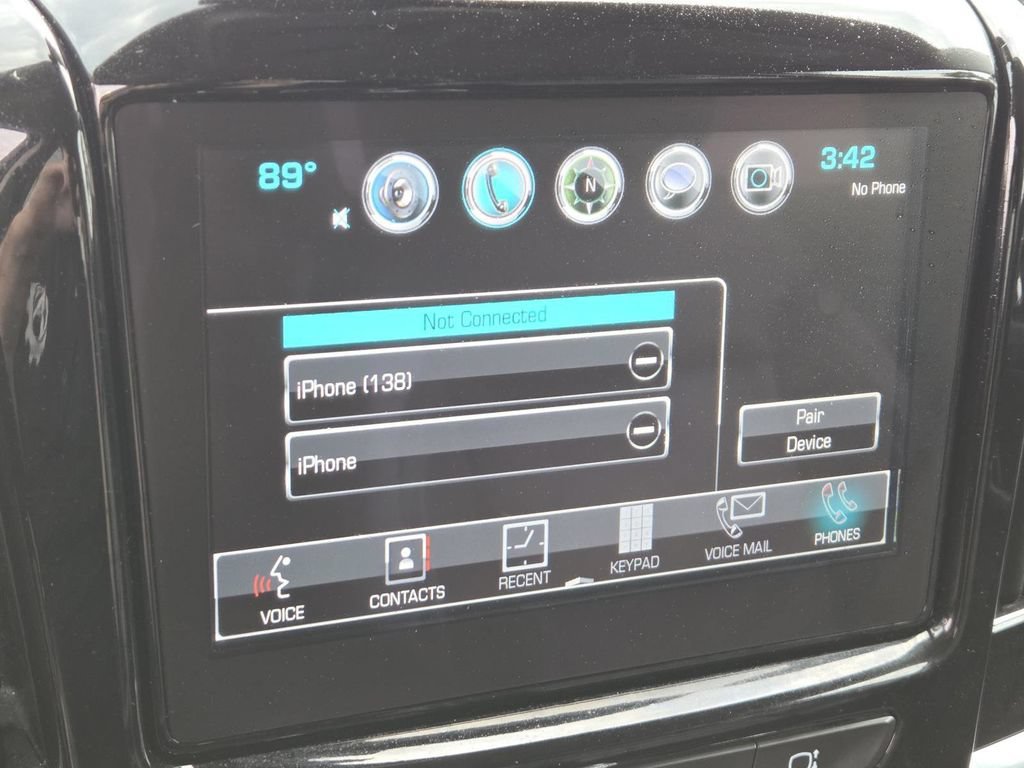 Used 2019 Chevrolet Traverse RS FWD image 30