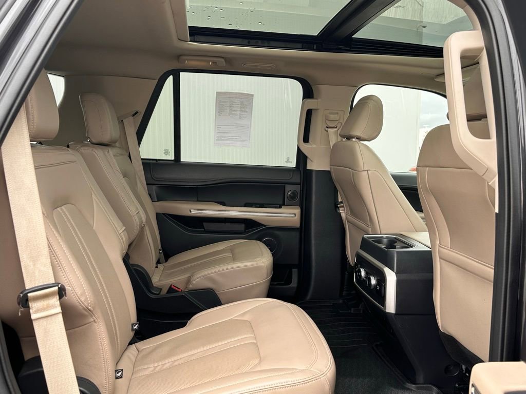Certified 2023 Ford Expedition Limited image 21