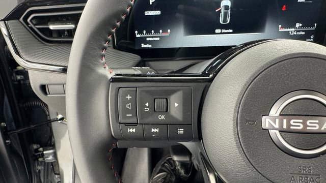 New 2026 Nissan Kicks SR w/ Cold Weather Package AWD/4WD image 21
