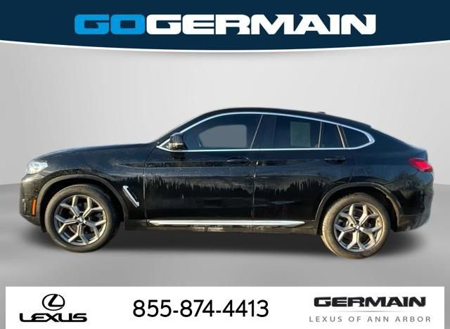 Used 2022 BMW X4 xDrive30i w/ Premium Package 2 image 3