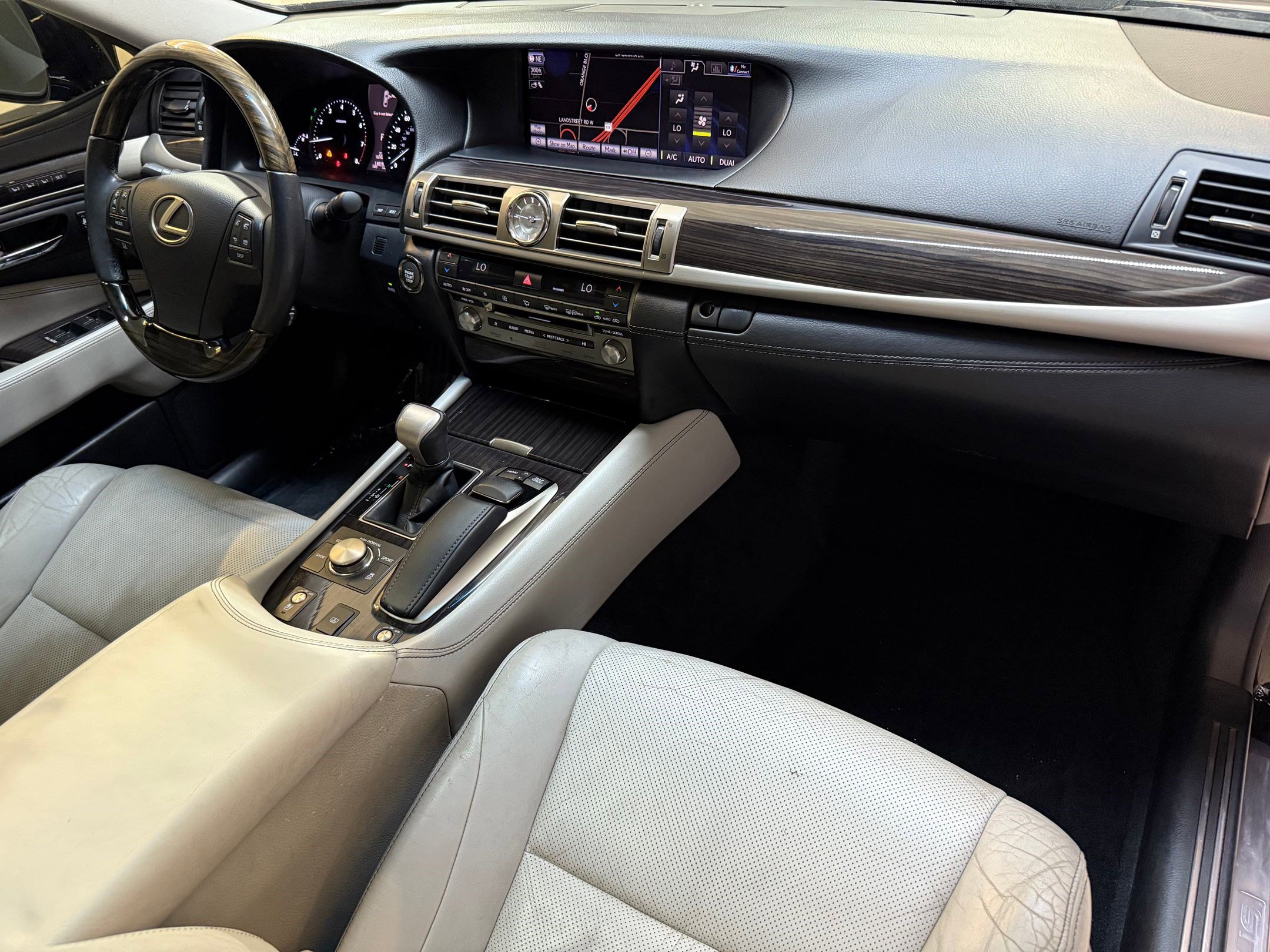 Used 2014 Lexus LS 460 AWD w/ Comfort Package image 52