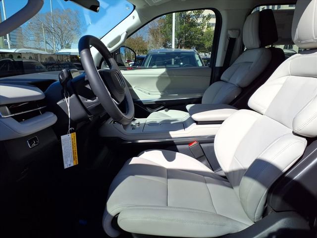 New 2026 Lincoln Navigator Premiere image 7