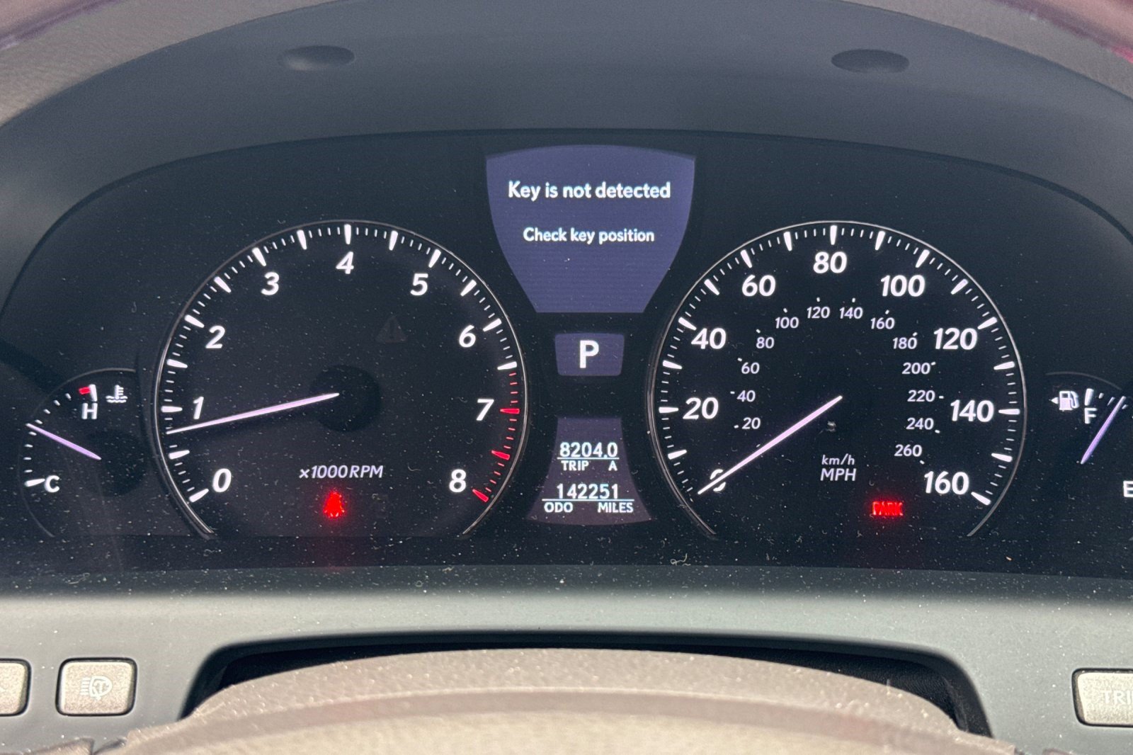 Used 2011 Lexus LS 460 L w/ Luxury Value Edition RWD image 35