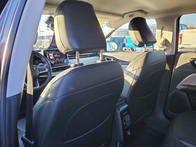 Used 2022 Jeep Compass Limited image 25