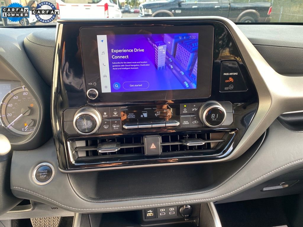 Used 2024 Toyota Highlander LE image 33