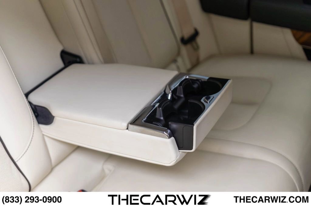 Used 2019 Rolls-Royce Cullinan AWD/4WD image 55