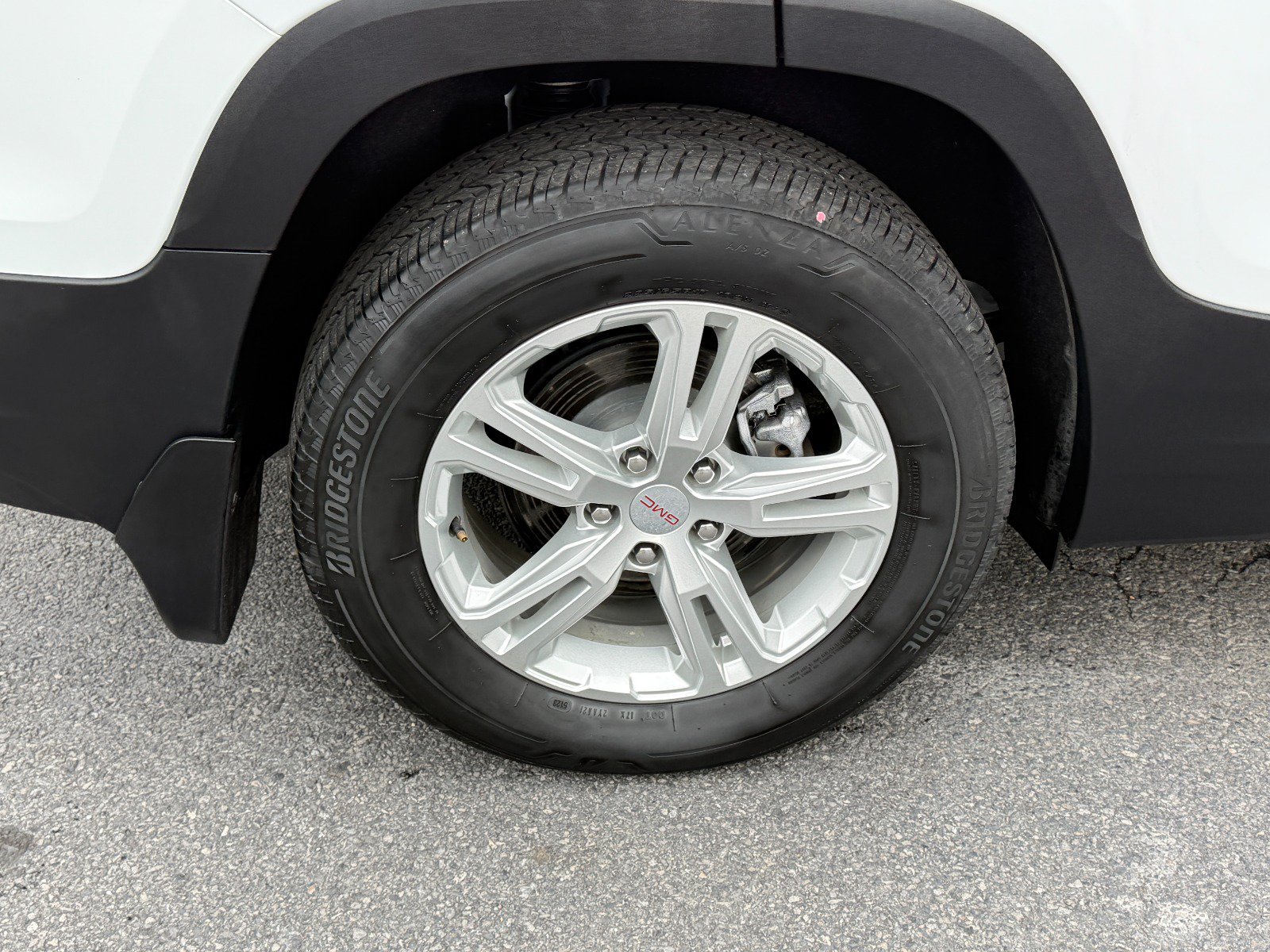 Certified 2024 GMC Terrain SLE w/ Driver Convenience Package AWD/4WD image 11