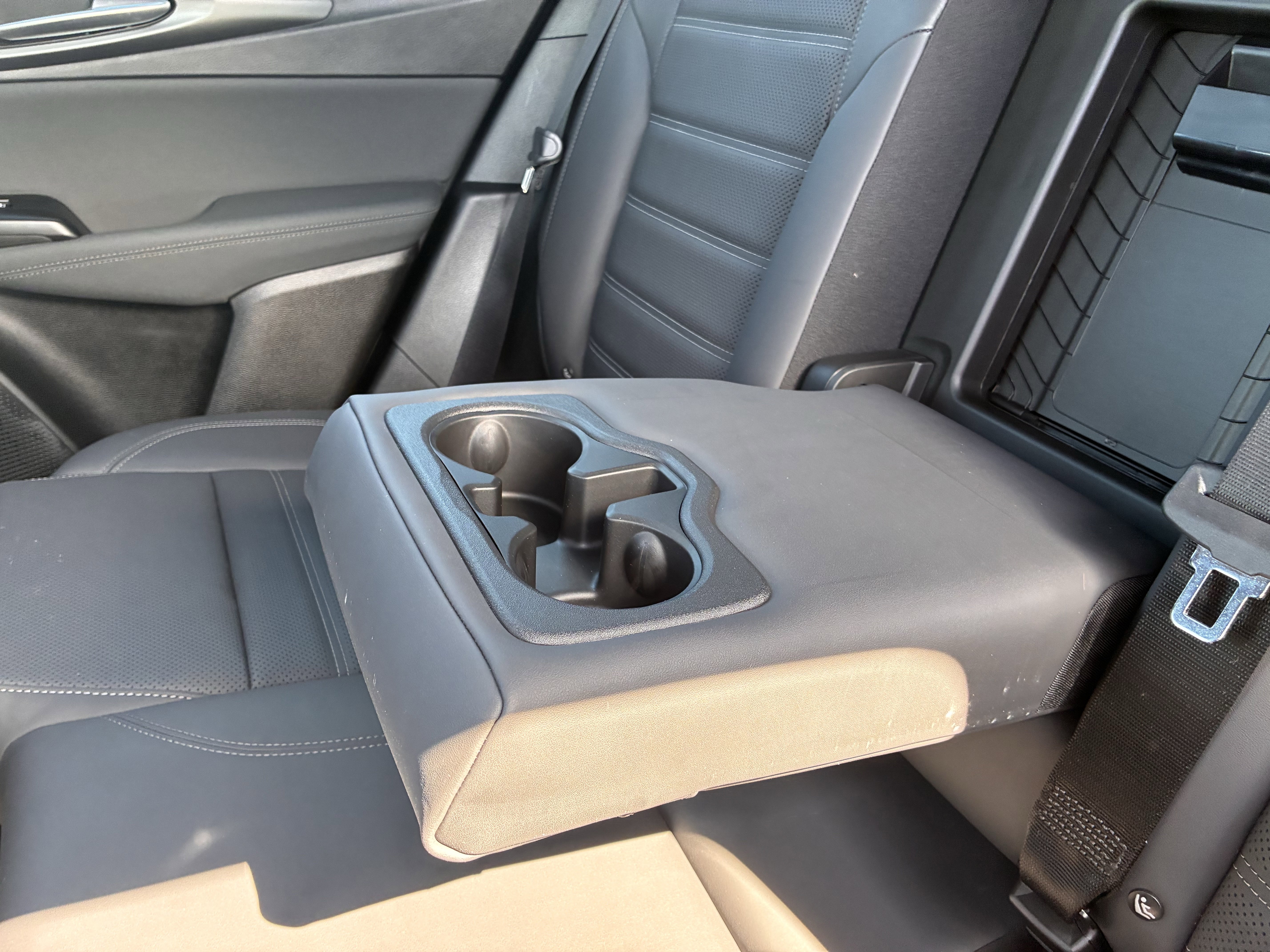 Certified 2024 Alfa Romeo Tonale Ti w/ Premium Interior Package image 31