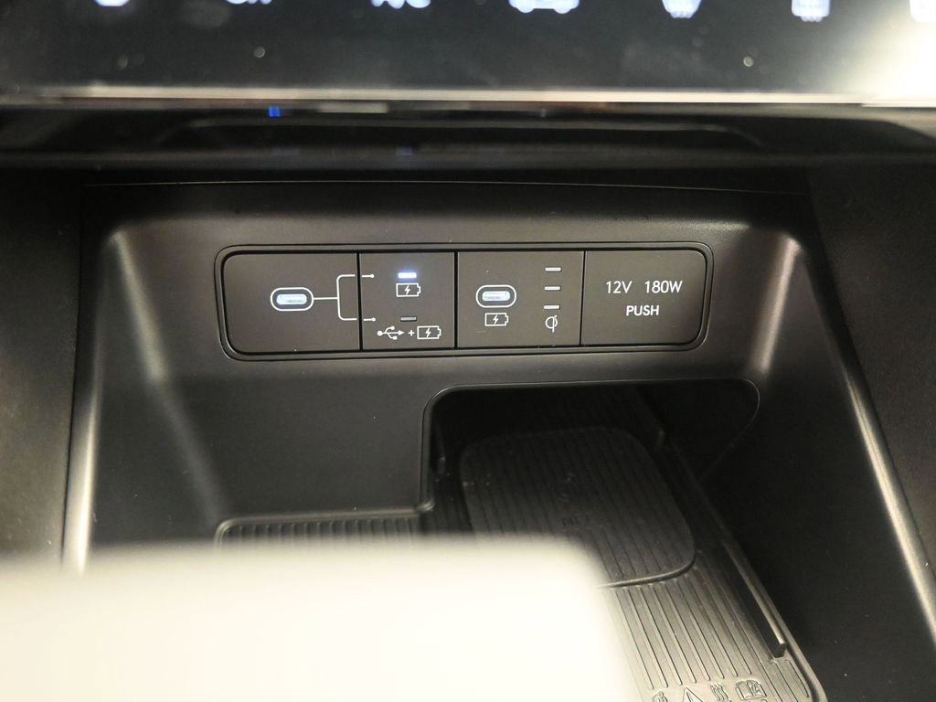 Used 2025 Hyundai Santa Cruz Limited image 22