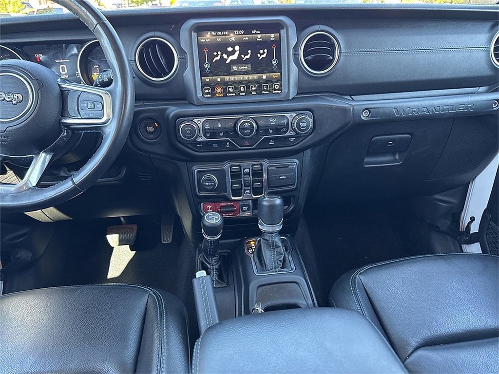 Used 2022 Jeep Wrangler Unlimited Rubicon 4xe w/ Dual Top Group image 10