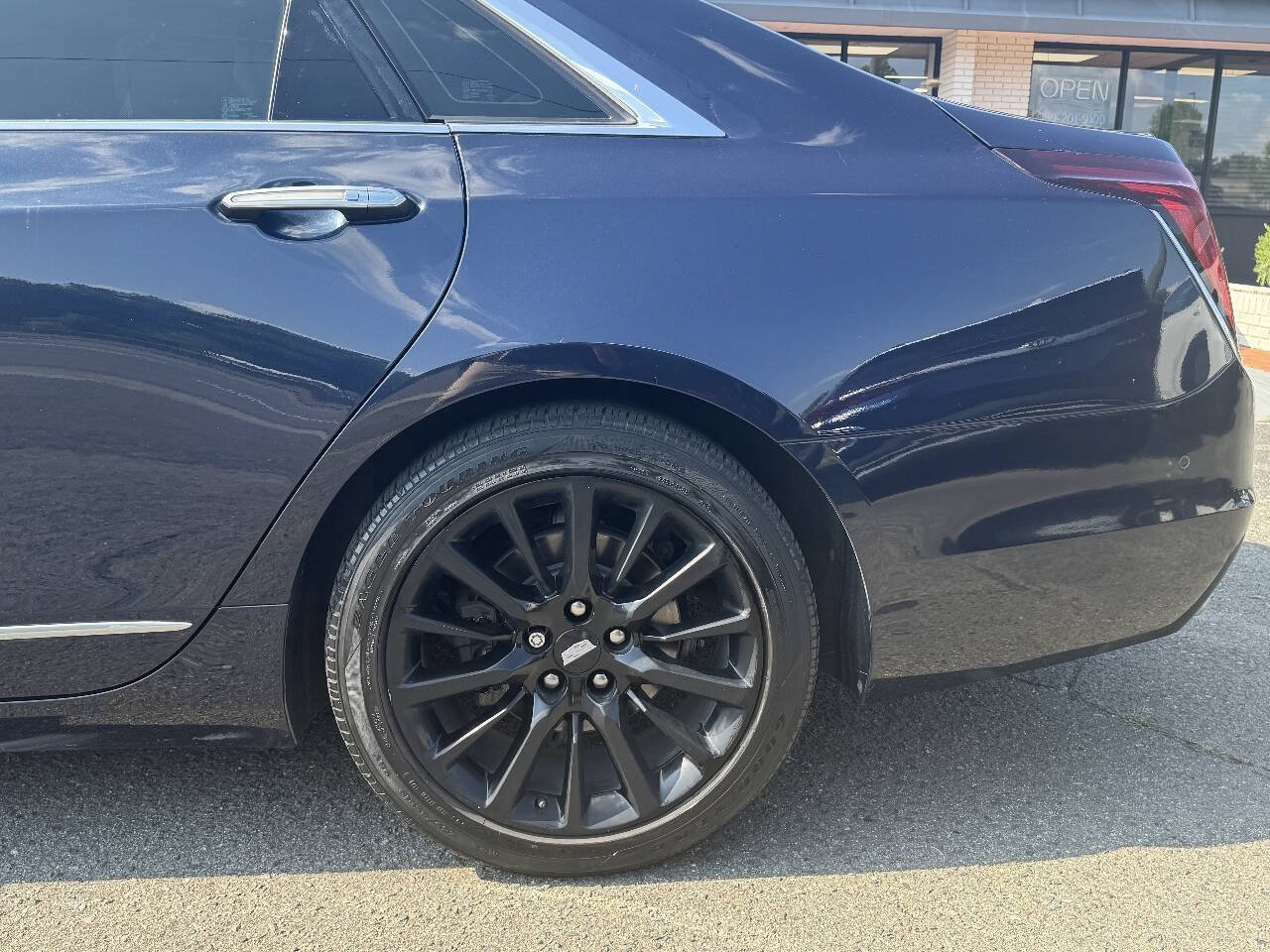 Used 2017 Cadillac CT6 Luxury AWD/4WD image 19
