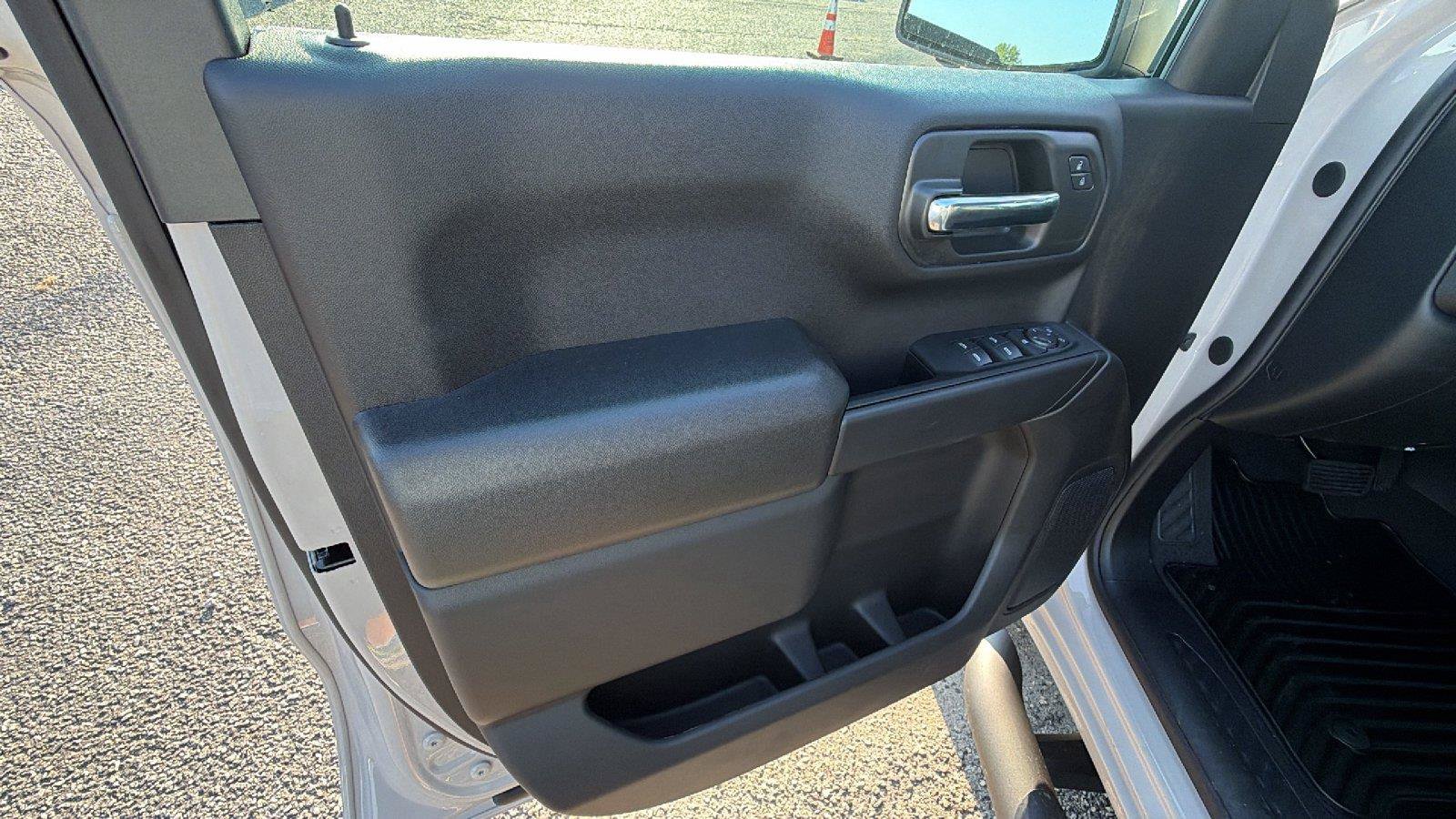 New 2026 Chevrolet Silverado 1500 Custom w/ Turbomax Blackout Package RWD image 11