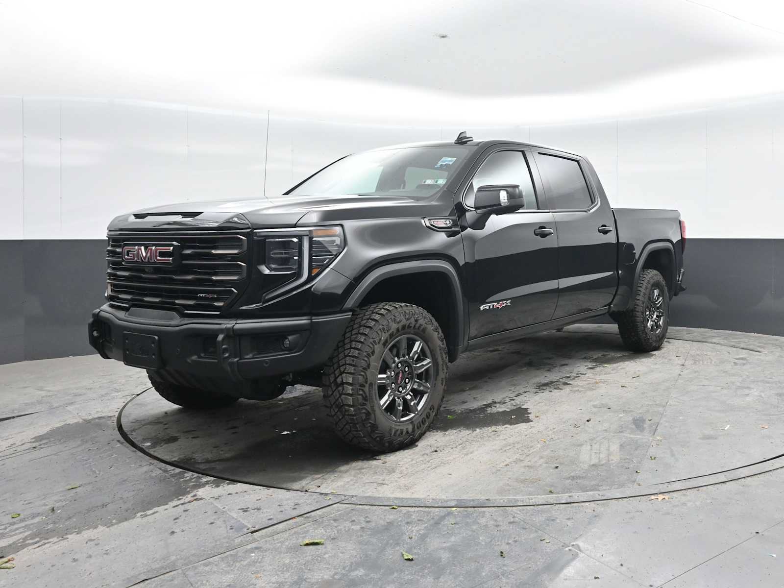 New 2026 GMC Sierra 1500 AT4X AWD/4WD image 4
