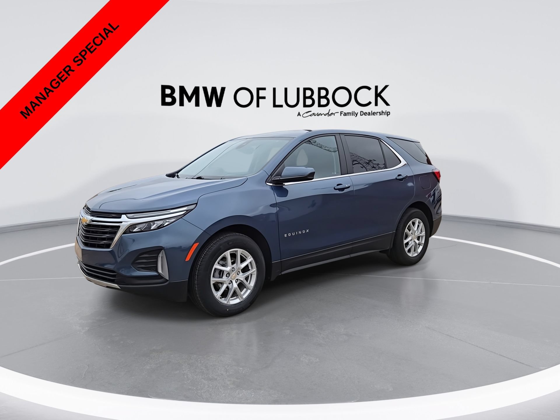 Used 2024 Chevrolet Equinox LT w/ LPO, Floor Liner Package FWD image 4