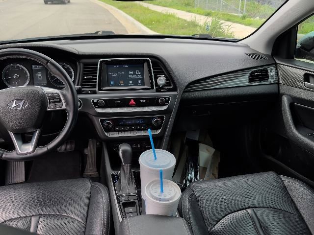 Used 2019 Hyundai Sonata Limited FWD image 11