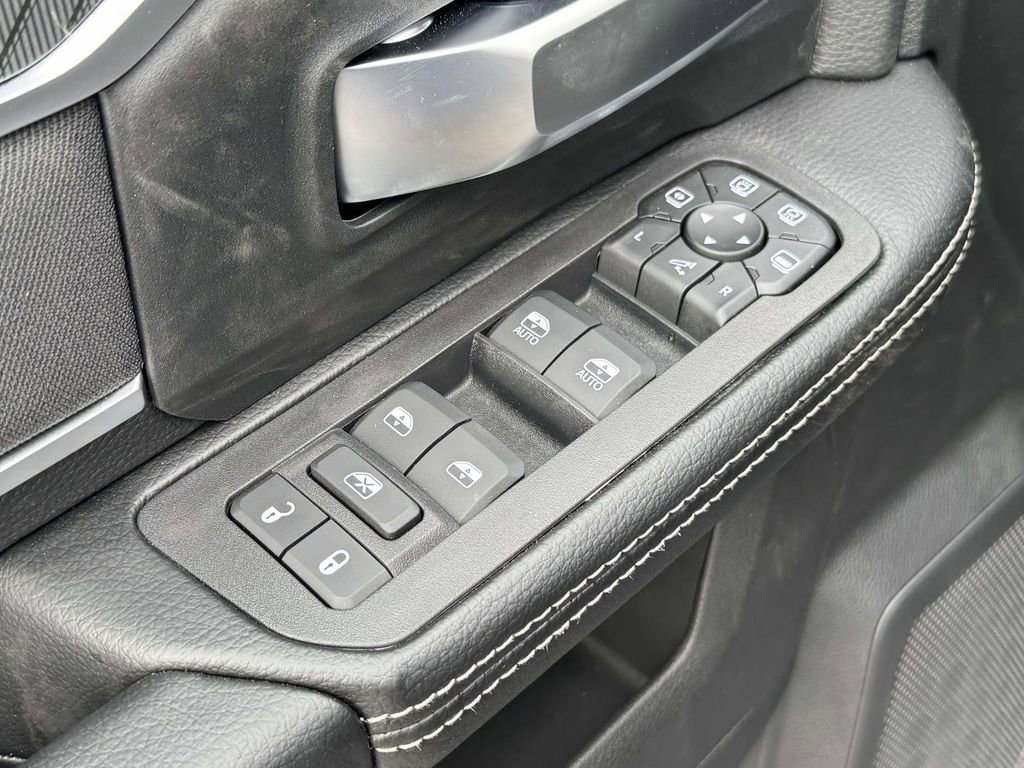 New 2026 RAM 2500 Big Horn AWD/4WD image 28