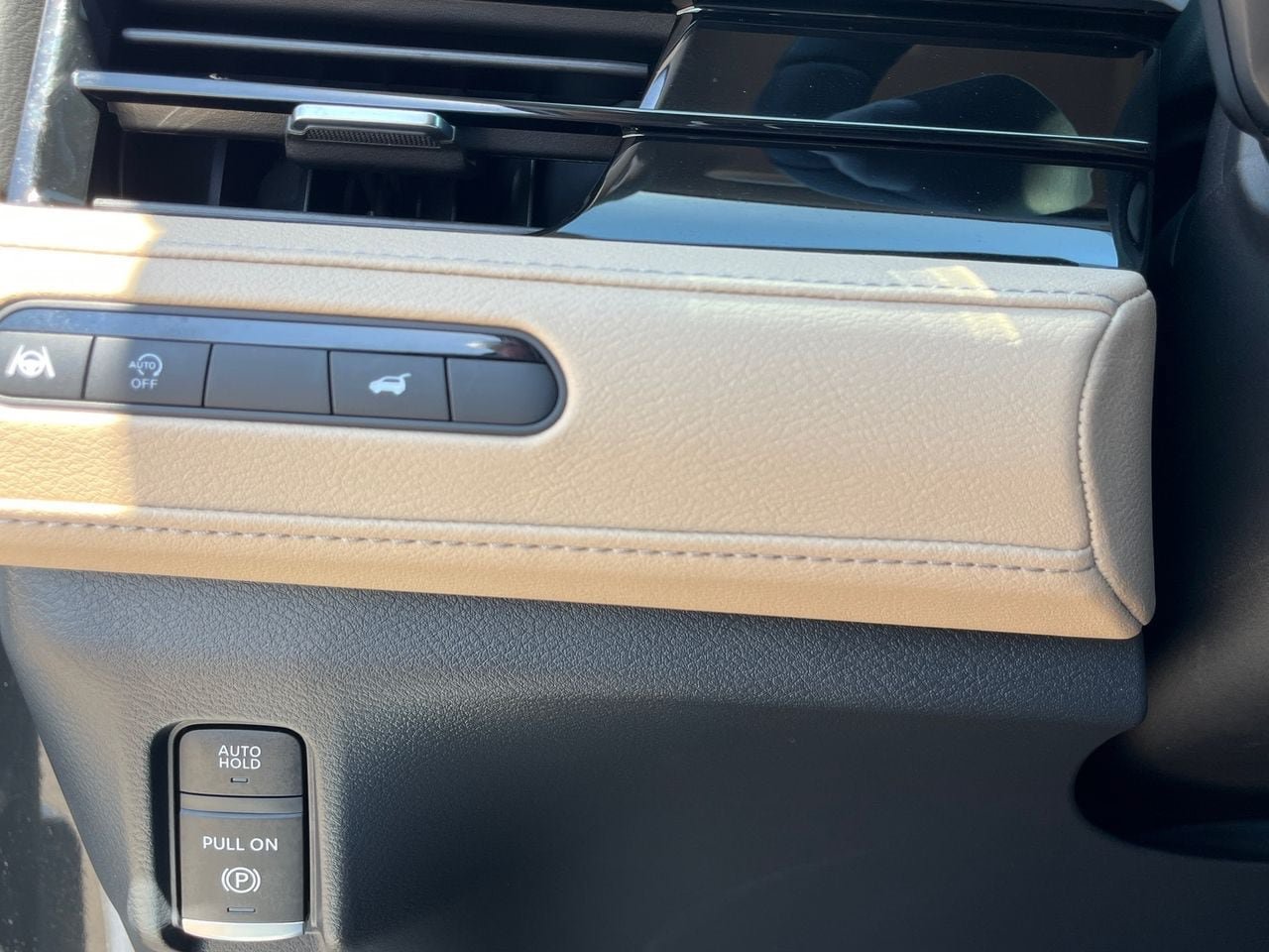 Certified 2026 INFINITI QX80 Pure w/ Cargo Package AWD/4WD image 28