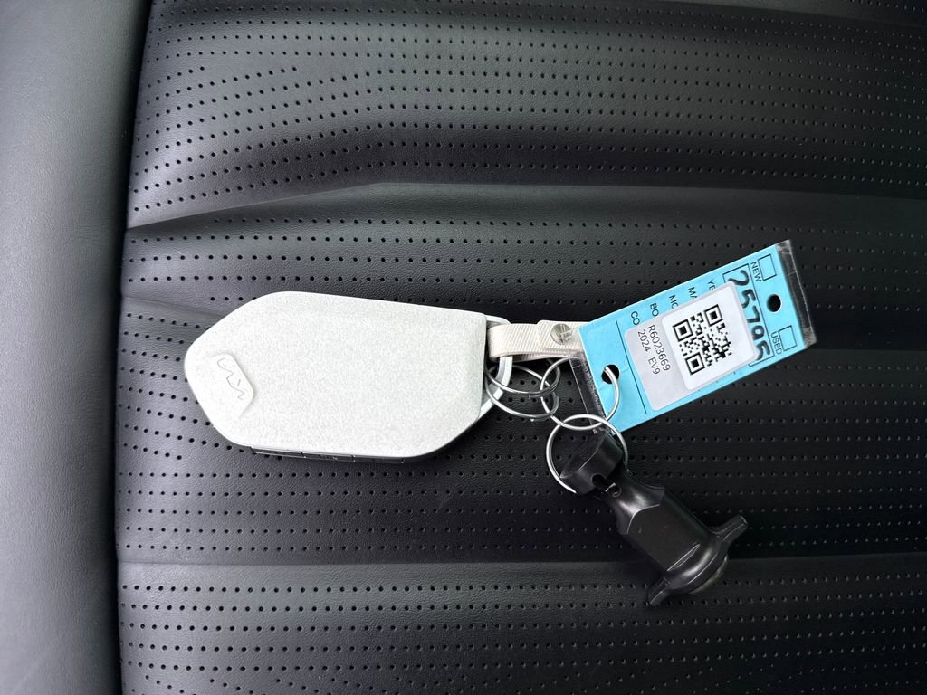 Certified 2024 Kia EV9 GT-Line image 38