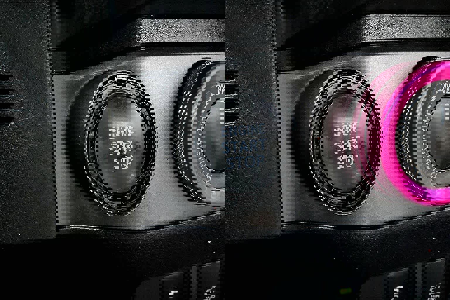 Certified 2021 Toyota Tacoma TRD Off-Road image 33