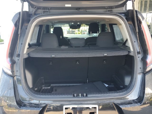 Certified 2023 Kia Soul EX FWD image 6