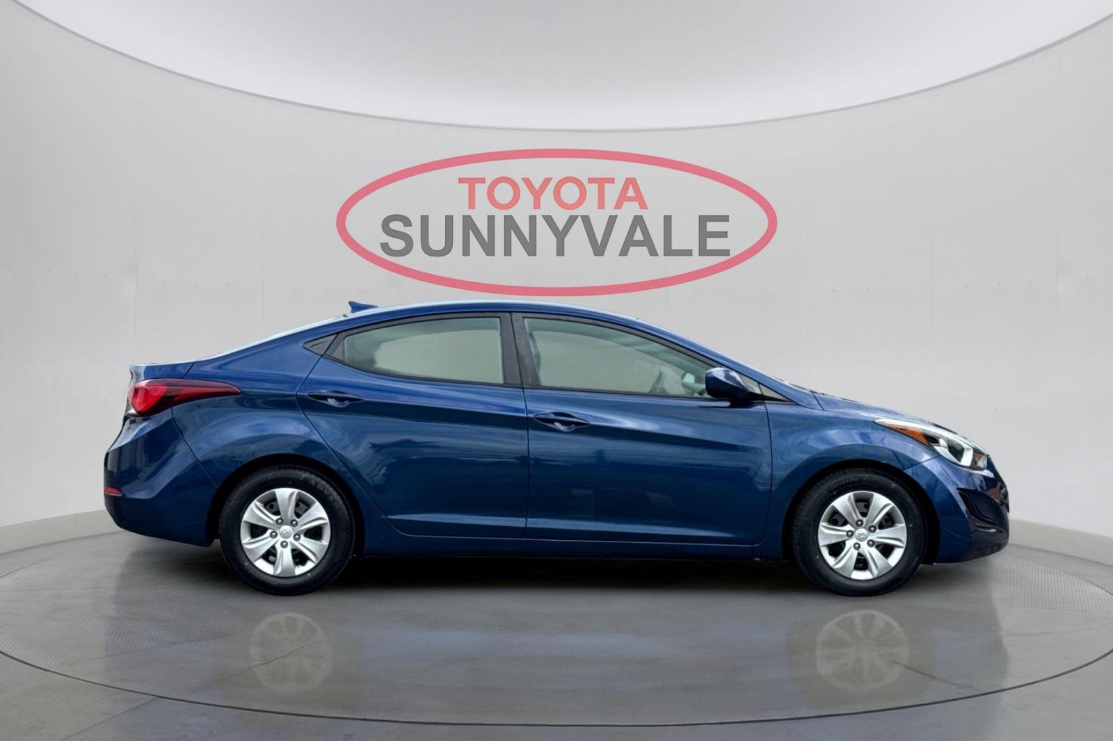 Used 2016 Hyundai Elantra SE image 9