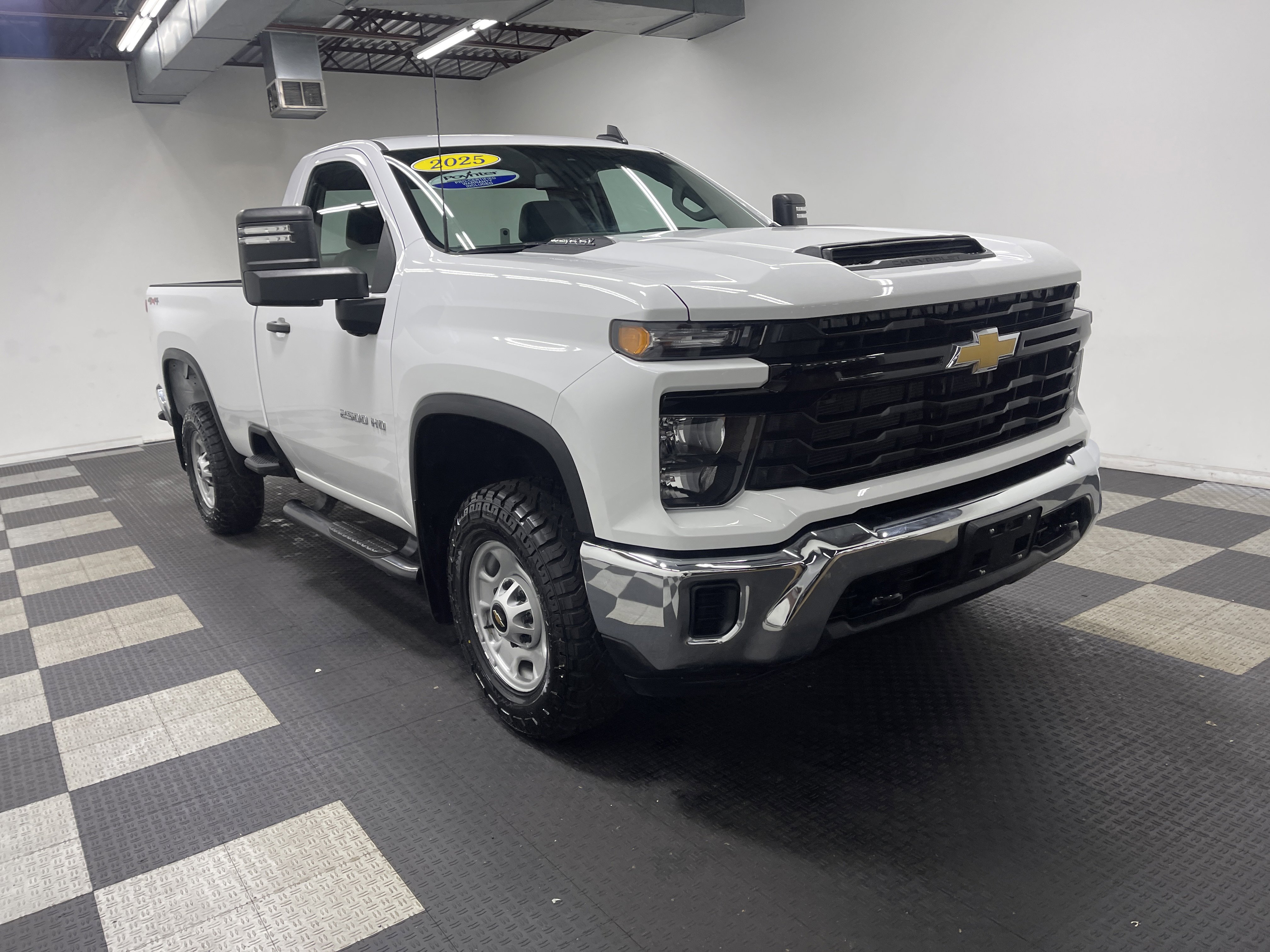 Used 2025 Chevrolet Silverado 2500 W/T w/ WT Convenience Package image 6