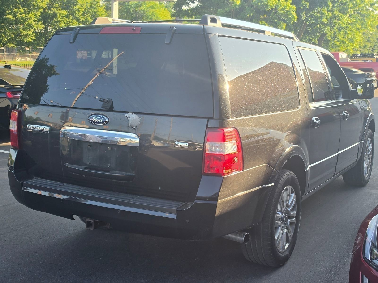 Used 2012 Ford Expedition EL Limited AWD/4WD image 4