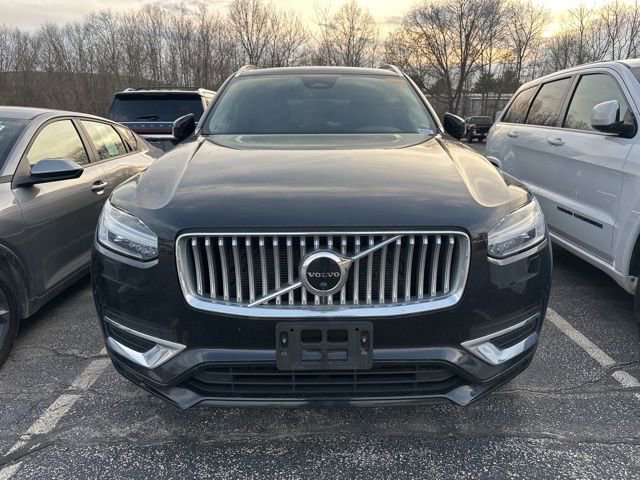 Used 2023 Volvo XC90 B6 Plus AWD/4WD image 2