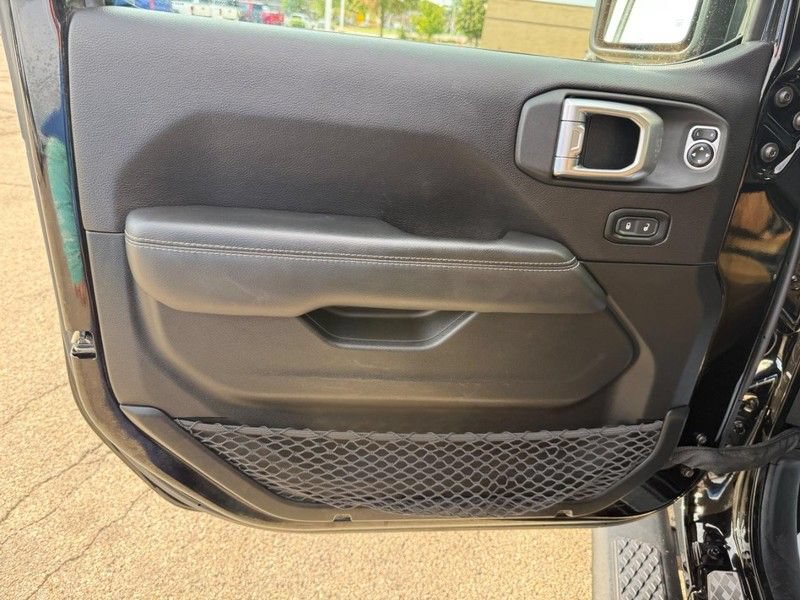 Used 2020 Jeep Gladiator Rubicon AWD/4WD image 19