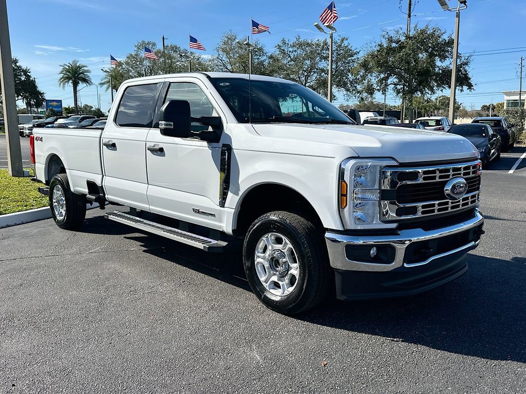 Used 2025 Ford F250 XLT image 4