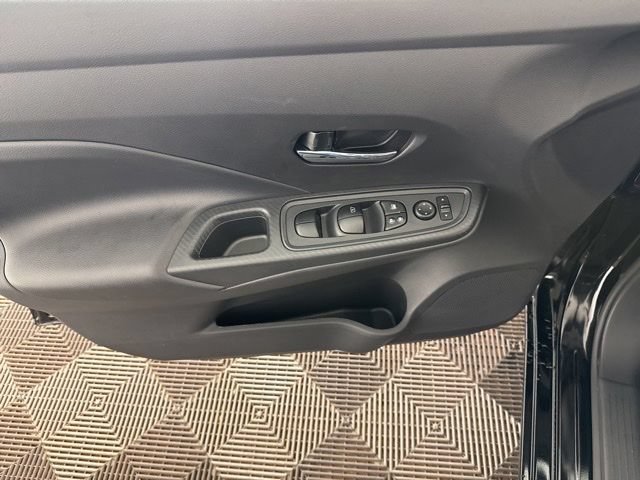 Certified 2025 Nissan Versa SV w/ Trunk Package FWD image 18