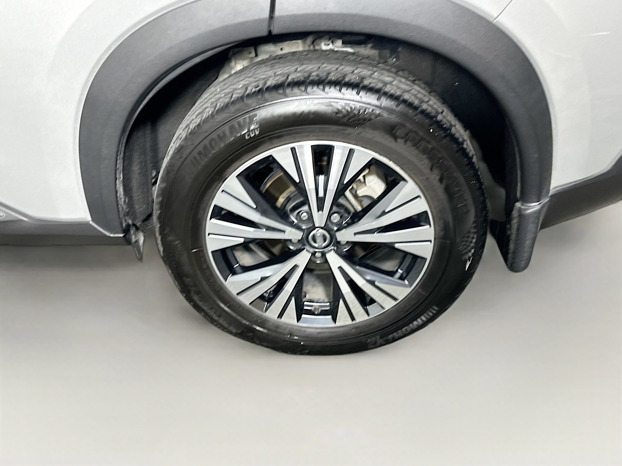 Used 2021 Nissan Rogue SV image 11