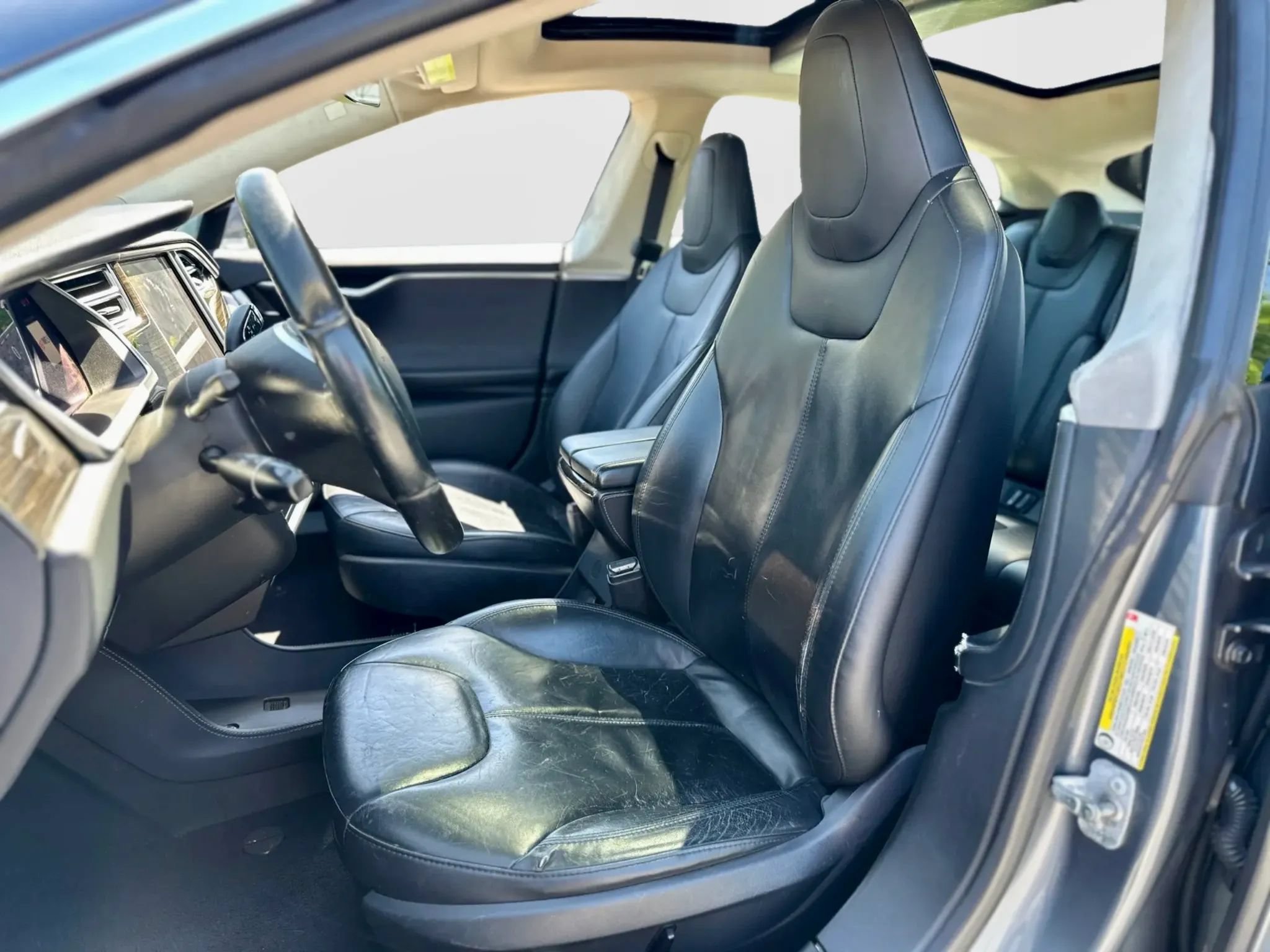 Used 2014 Tesla Model S P85 RWD image 13