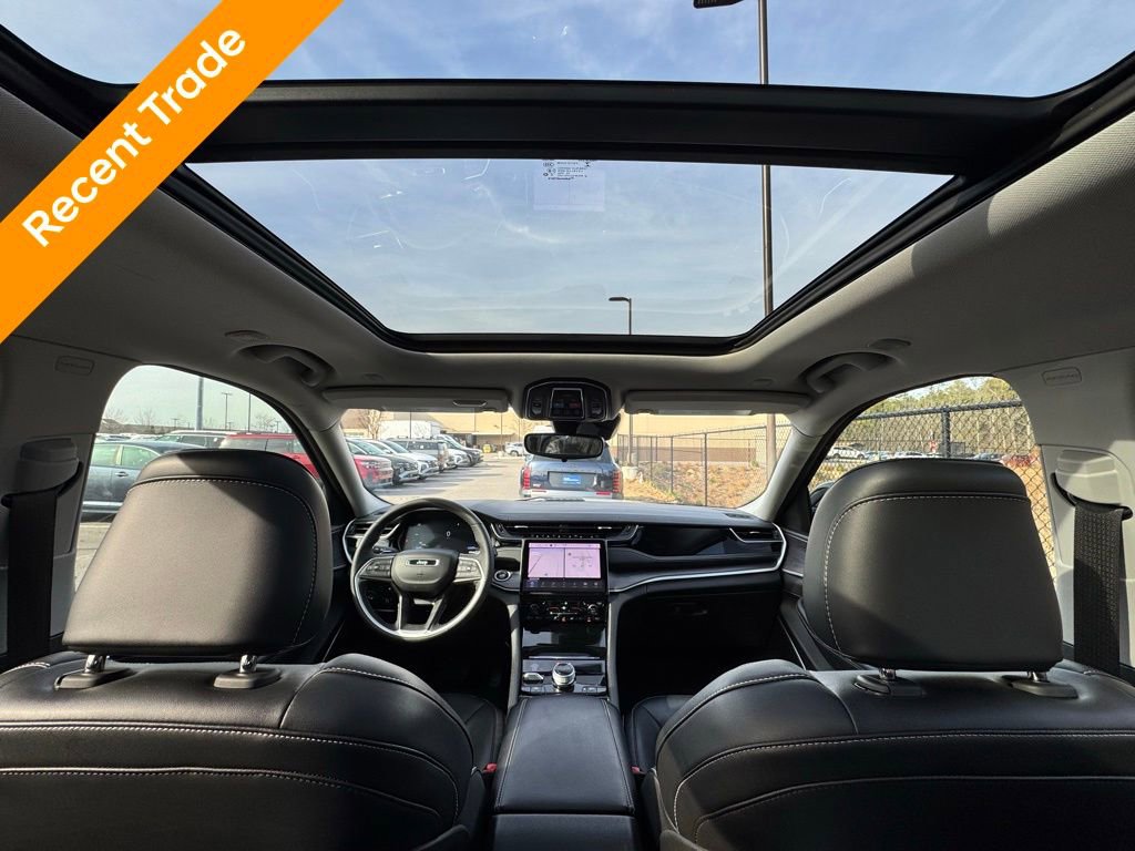 Used 2022 Jeep Grand Cherokee Limited 4xe image 3