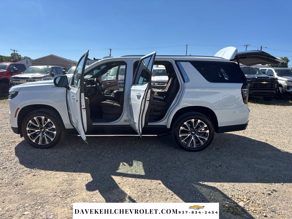 Used 2026 Chevrolet Tahoe High Country w/ Sun And Tow Package AWD/4WD image 11