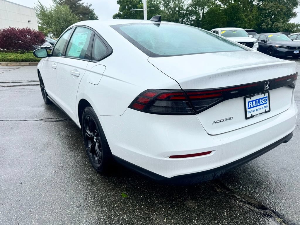 New 2025 Honda Accord SE image 5