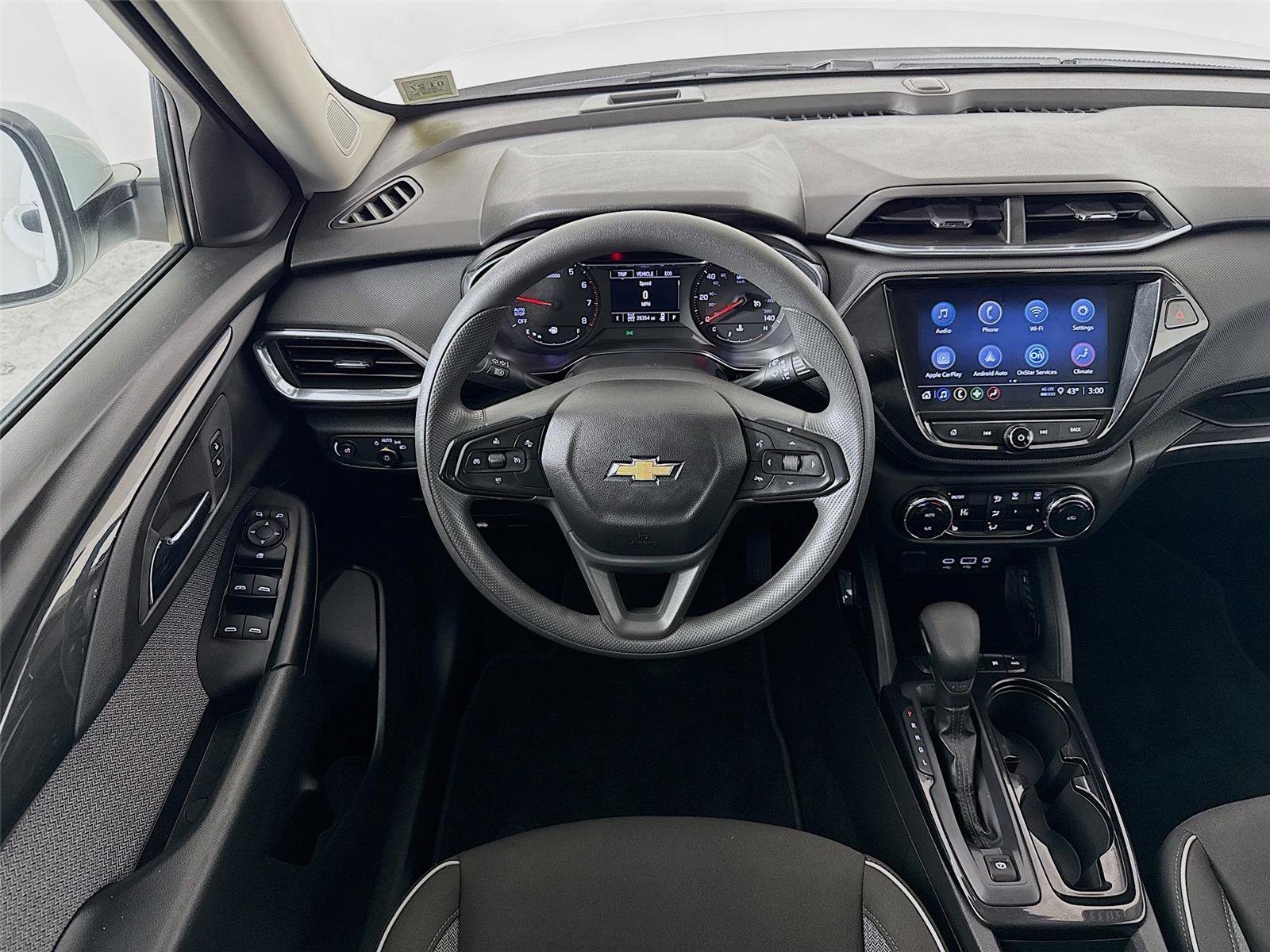 Used 2023 Chevrolet TrailBlazer LT w/ Convenience Package image 21