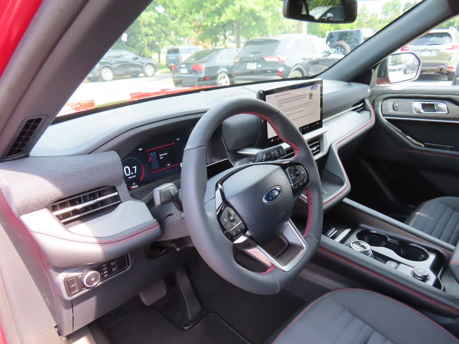 Used 2025 Ford Explorer ST-Line w/ Premium Package AWD/4WD image 16
