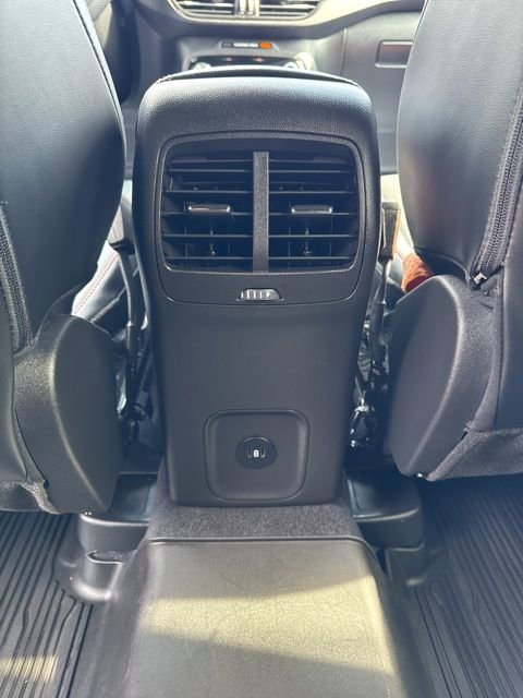 Certified 2023 Ford Escape ST-Line Select w/ Tech Pack #2 image 13