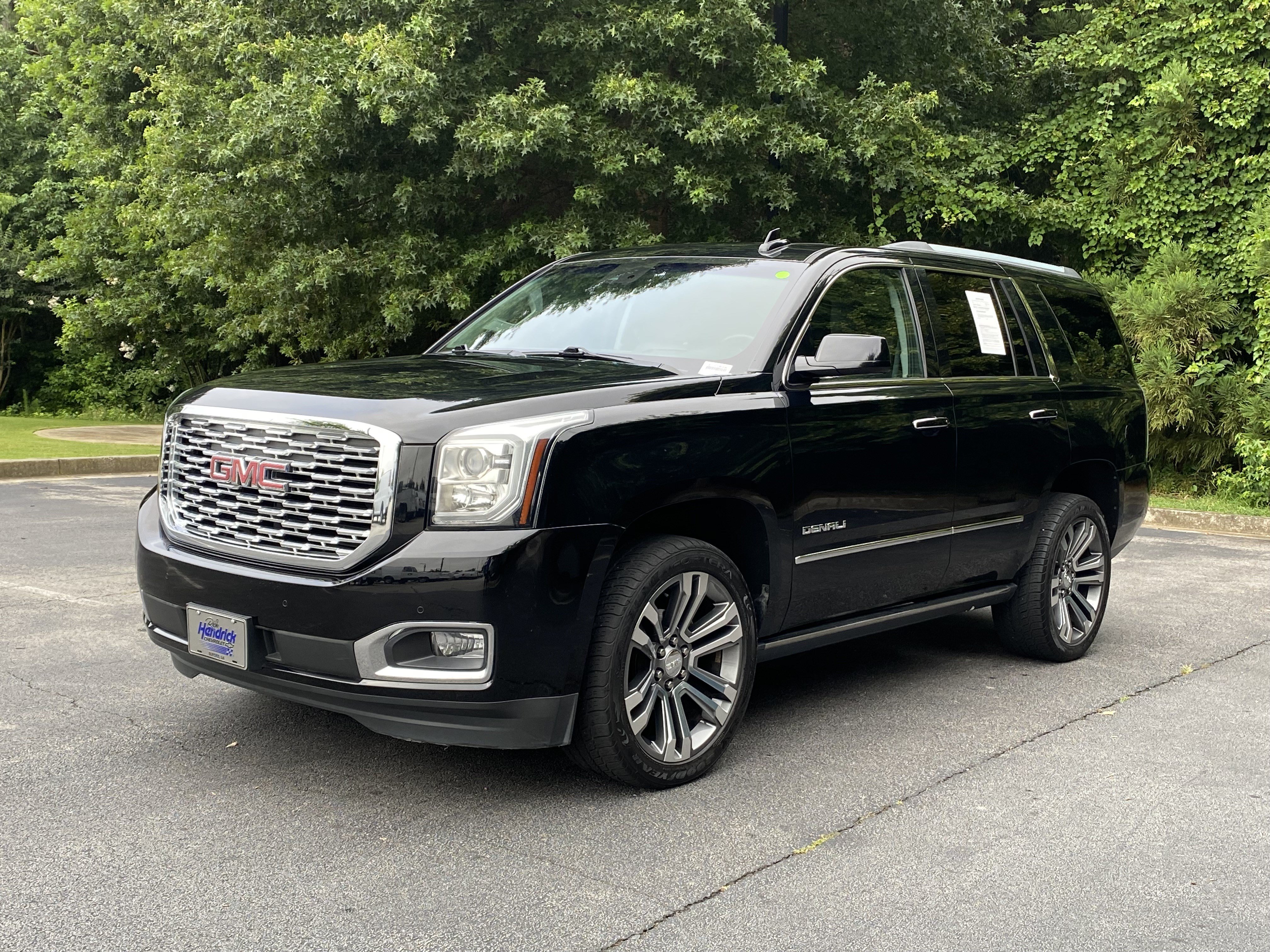 Used 2018 GMC Yukon Denali w/ Denali Ultimate Package AWD/4WD image 5