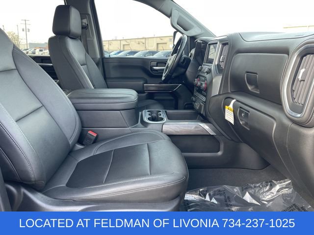 Certified 2023 Chevrolet Silverado 3500 LTZ w/ LTZ Convenience Package image 27