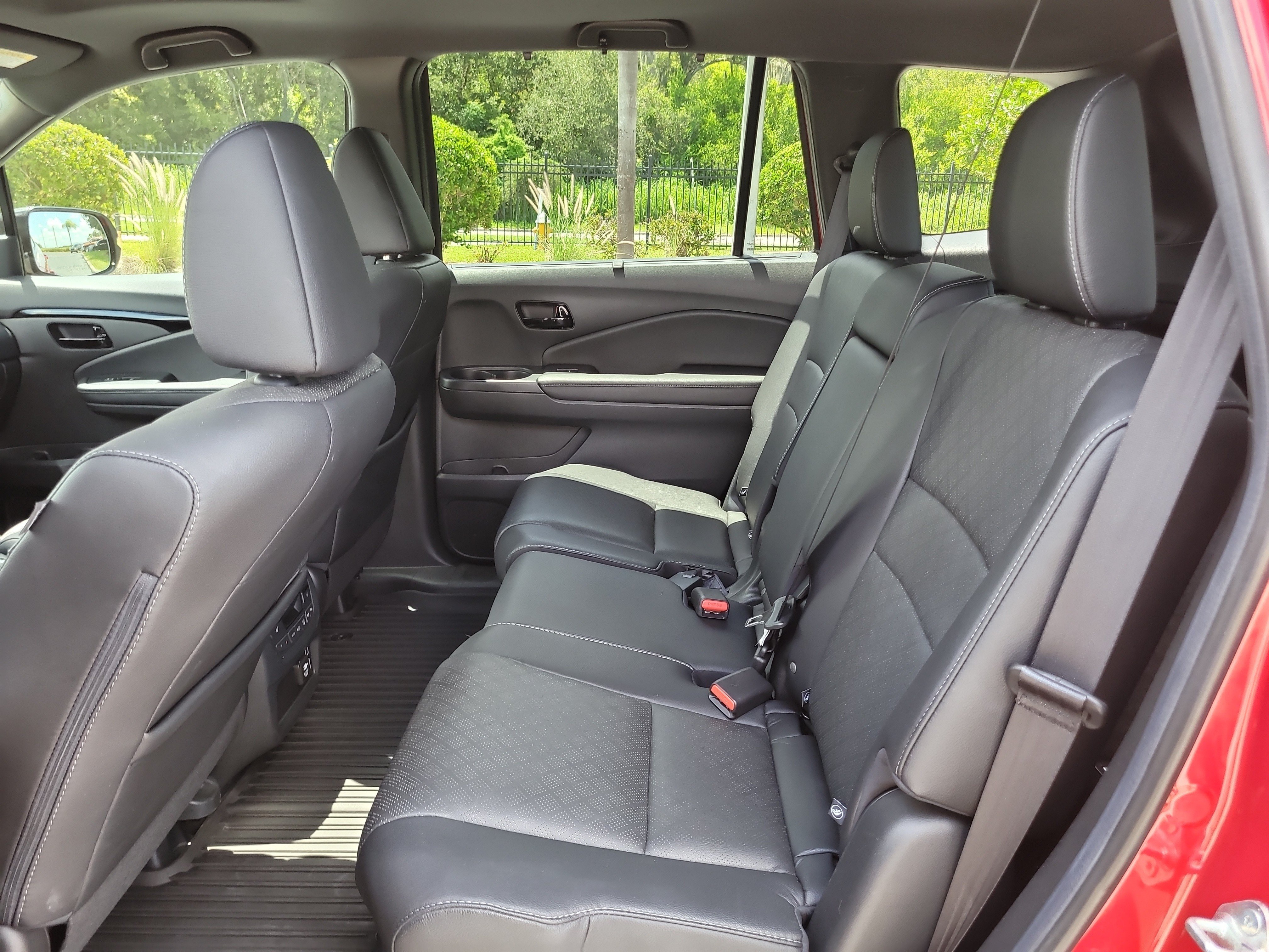 Used 2023 Honda Passport Elite image 15