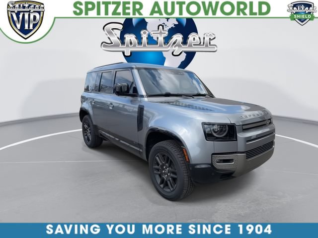 Used 2021 Land Rover Defender 110 X-Dynamic SE AWD/4WD image 2
