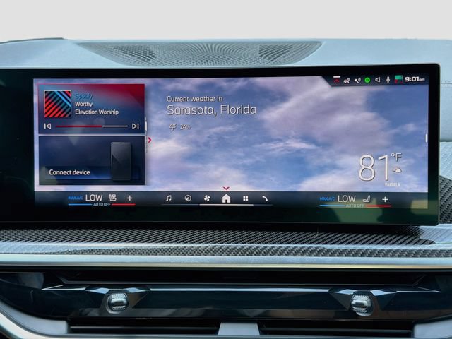 Used 2025 BMW X6 M60i AWD/4WD image 32