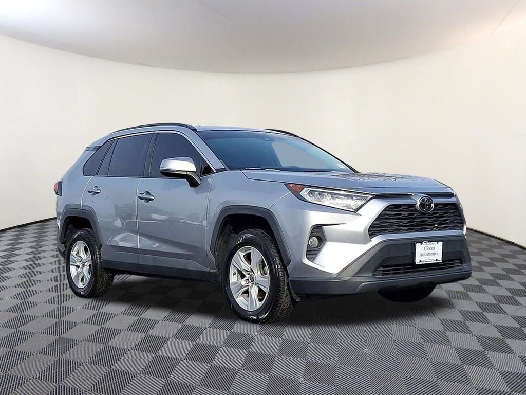 Used 2021 Toyota RAV4 XLE w/ Convenience Package AWD/4WD image 1