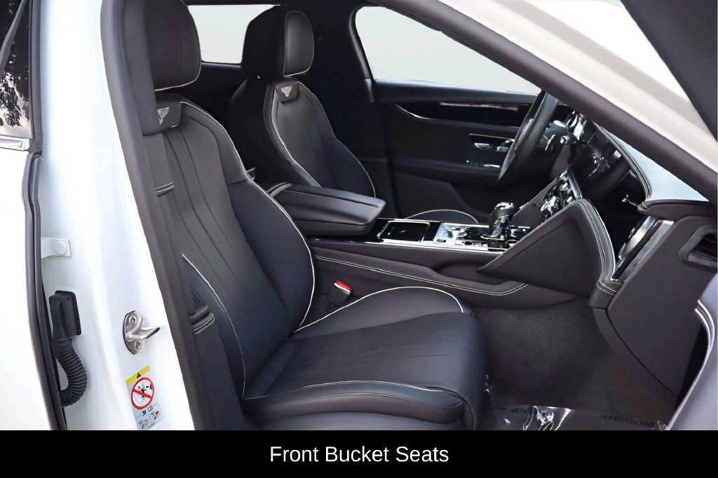 Used 2022 Bentley Flying Spur Plug-In Hybrid AWD/4WD image 17