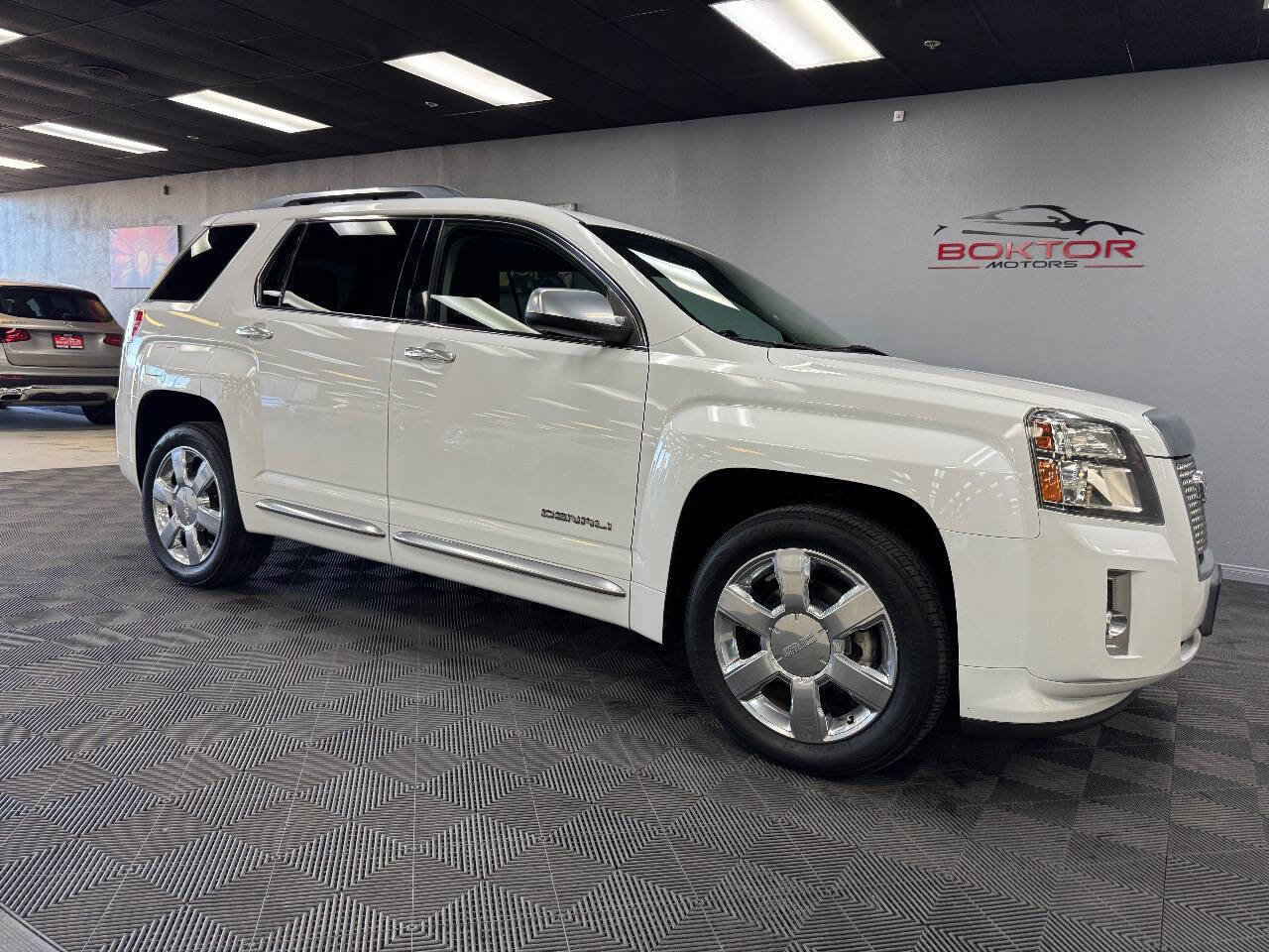 Used 2015 GMC Terrain Denali