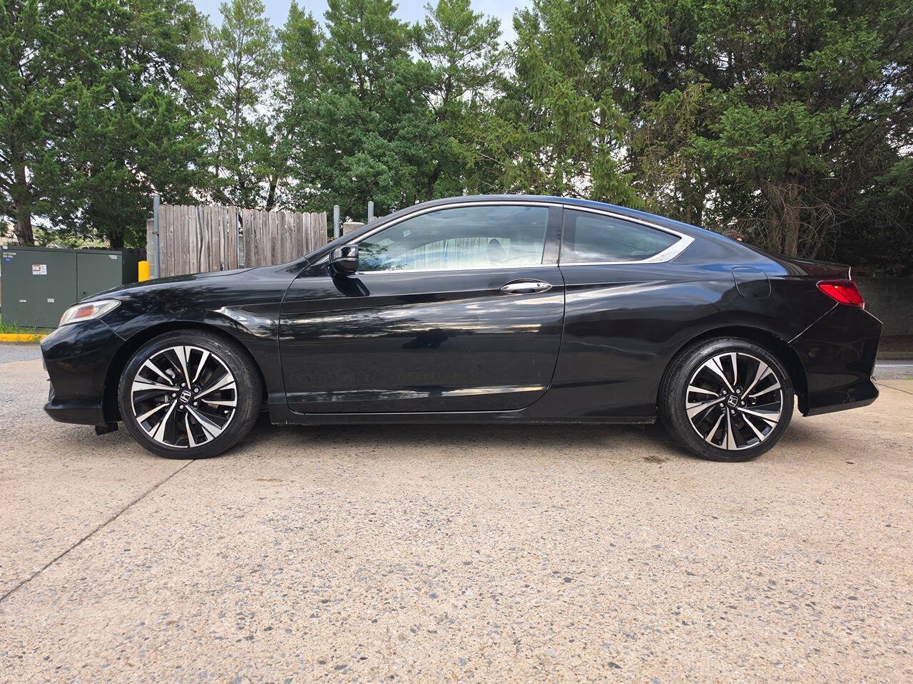 Used 2016 Honda Accord EX-L image 4