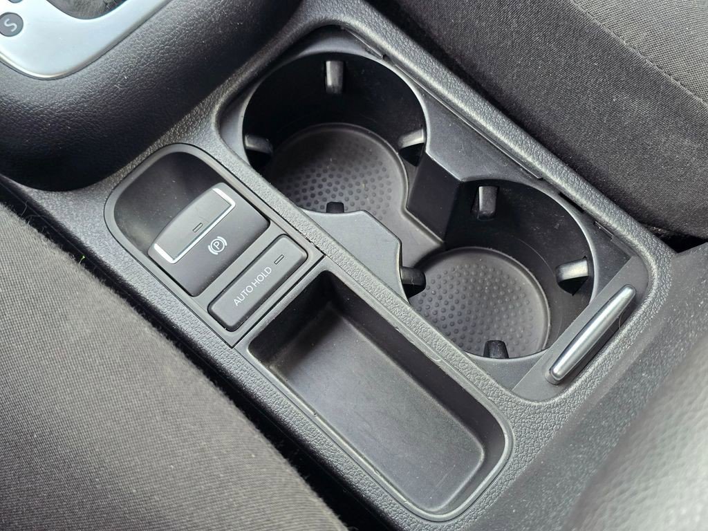 Used 2011 Volkswagen Tiguan S AWD/4WD image 30